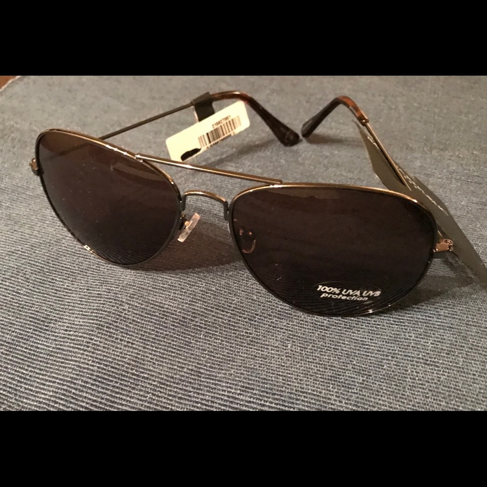 Banana Republic Aviator Sunglasses **SOLD**